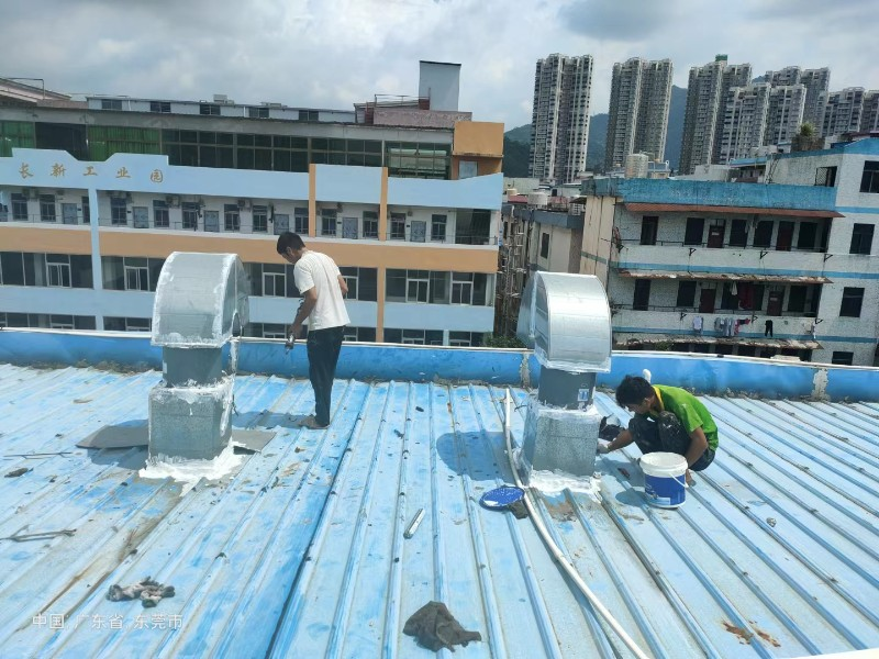 金山钢结构屋面涂料维修方法